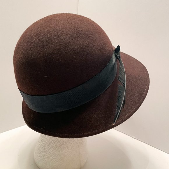 Vintage Frank Olive for Lord & Taylor Brown 100% Wool Cloche Hat with Feather - Picture 7 of 13